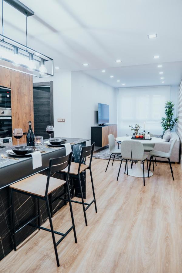 Apartamento Augusto Junquera Daire Oviedo Dış mekan fotoğraf
